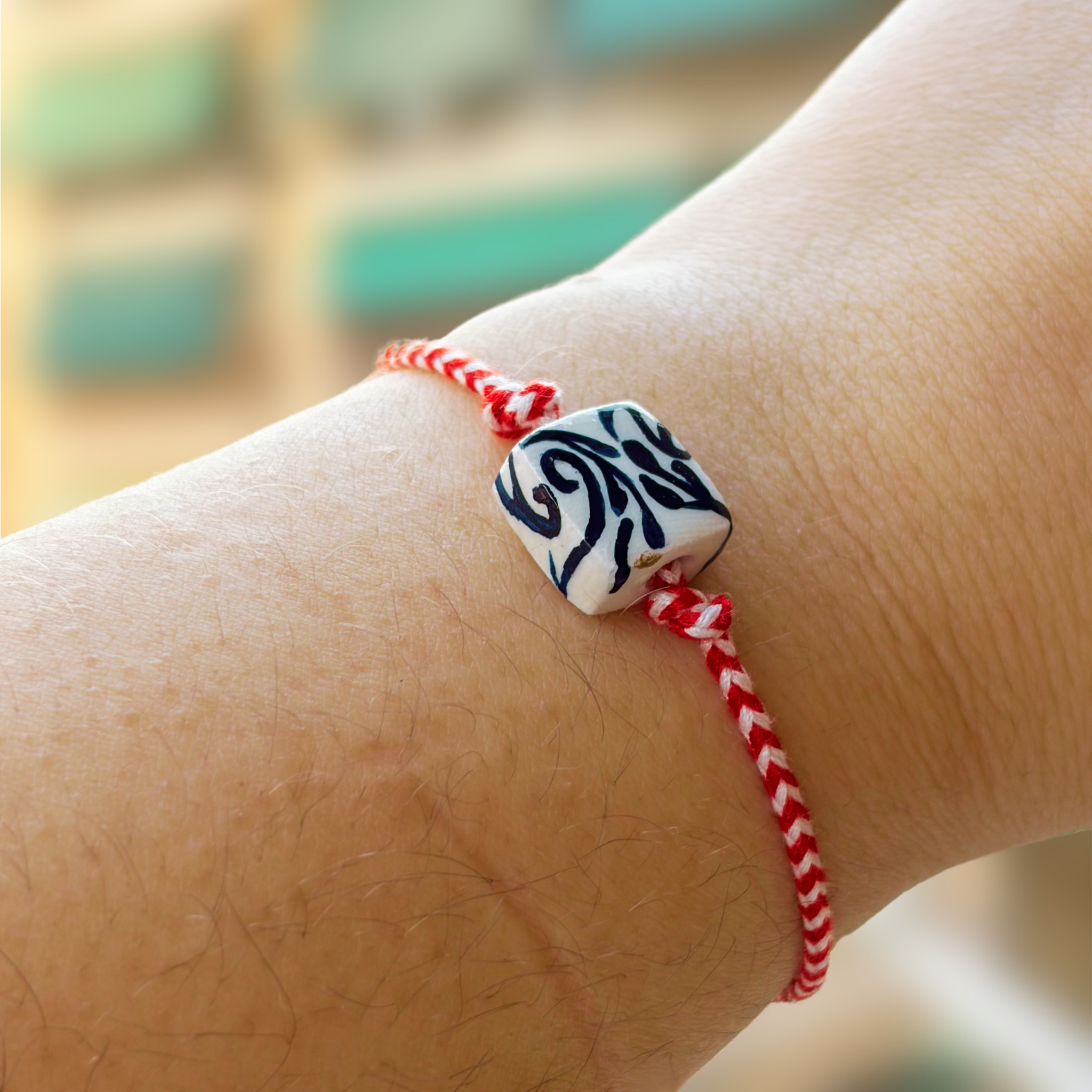 Μαρτάκι - Black Leaves